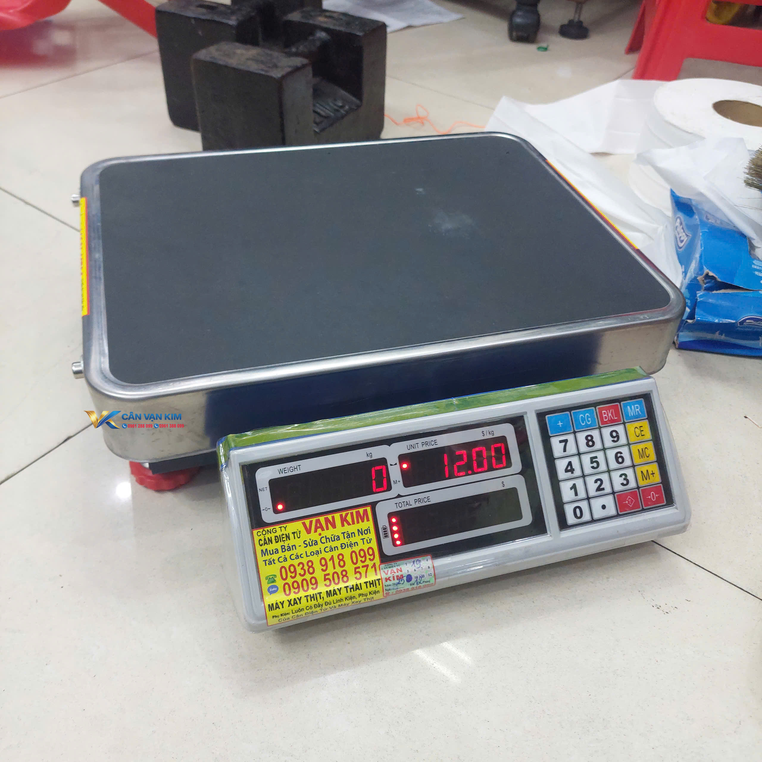 Cân Tính Tiền 150kg UTE UPA-Q Bàn 30x40cm Độ Chính Xác Cao